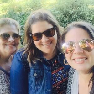 Meet your Posher, Ivis